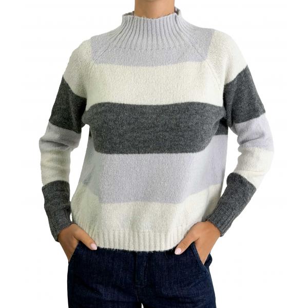 Maglione a righe collo alto